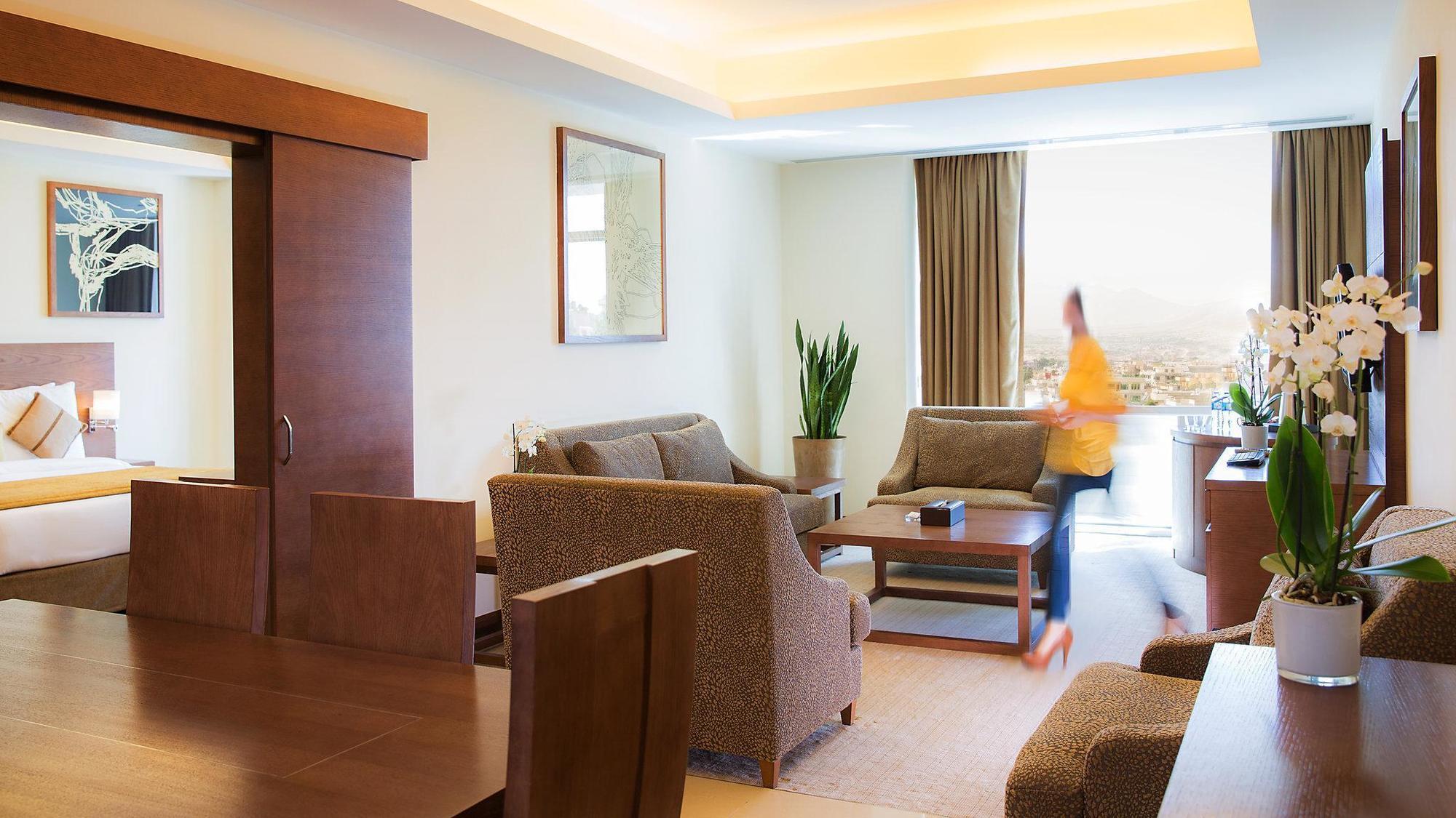 Copthorne Hotel Baranan Sulaymaniyah ภายนอก รูปภาพ